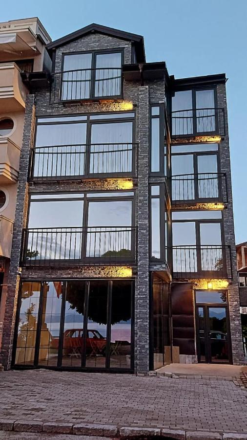 Pier 82 Apartments Ohrid Exterior foto